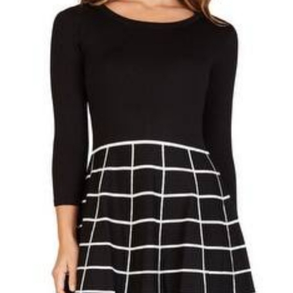 Clothes - Picture 8 of 8